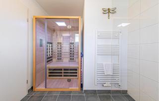 Awesome Apartment In Ostseeresort Olpenitz - 4