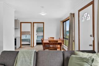 6 Chapman Rd Middleton Walk to Surf Beach - 2