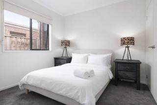 Comfort and Space in Laras Family Friendly Home - 7