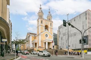 ROY, prédio novo próximo ao mercado público - 3