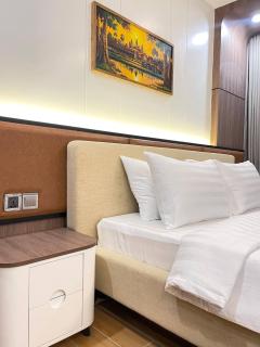 Champs Elysees Hotel & Suites - 2