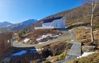 3 Bedroom Awesome Home In Sandhornøy - 9