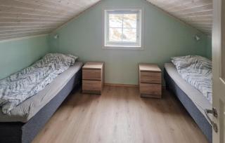 3 Bedroom Awesome Home In Sandhornøy - 3