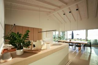 Villa With Infinity Pool Overlooking Lake Garda - 8