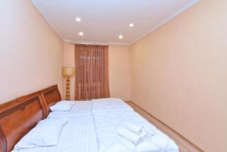 Saryan Str 24 - 3