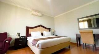 Rizen Premiere Hotel - 7