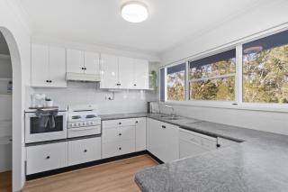 River Retreat - Dora Creek - 1