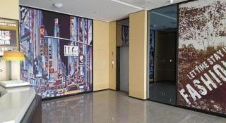 IU Hotel Zhengzhou Erqi Wanda Plaza Daxue Road Branch - 8