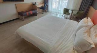 7 Days Premium Zhengzhou Shangjie District Government - 3