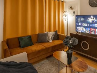 Thistle House - 8