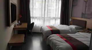 Thank Inn Hotel Hubei Huanggang Hong'an County Hong'an No.1 Middle School - 1