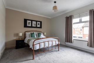 Central Bishop Auckland 2BR Home Walk to Town - 9