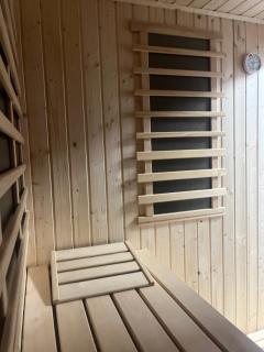 The Valley Queens - 7