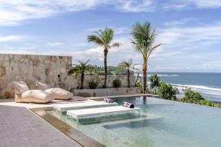 Beachfront Views Balian LuxVilla - 8