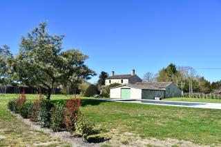 Villa médocaine avec piscine chauffée, 10 couchages, grand terrain clos, proche océan - 2