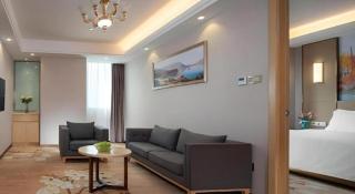 Vienna Hotel Nanchang West Station Guobo Metro Station - 3