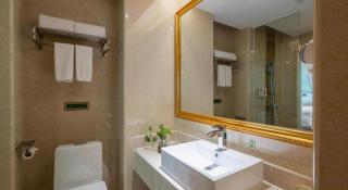 Vienna Hotel Guangzhou Huadu Sunac Cultural Tourism City Shiling - Huadu - 4