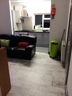 The Tushmore - Crawley - 1