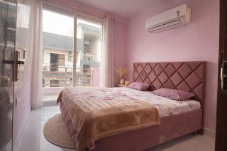 Pinkcasa stays - 3