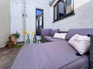 Rosemary Cottage - 6