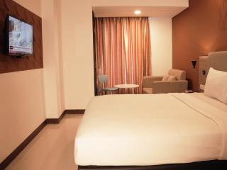 Verse Hotel Cirebon - 4