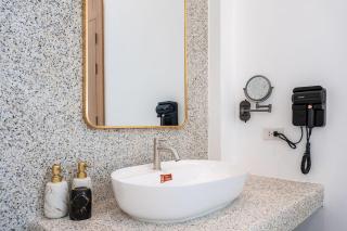 Best Location 5BR Pool Villa Pattaya Downtown - 1