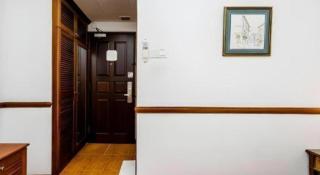 Four Chain View Hotel - 3