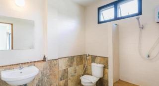 Yellow Moon Hotel - 9