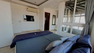 The Shire Penthouse Riverfront 3BHK - 5