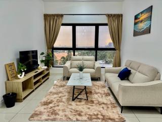 Serene Comfort 3BR ,Home Sleeps 5, 2Q and 1S - 6
