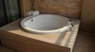 Hainan Yatai Hot Spring Hotel - 8