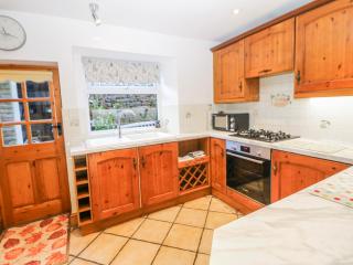 Brook Cottage - 3