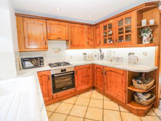 Brook Cottage - 2