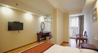 GreenTree Inn Chengdu North Railway Station Beichengtianjie Business Hotel - 8