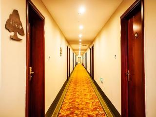 GreenTree Inn Xinjiang Uygur Autonomous Region Korla Bazhou Bus Terminal Beishan Road Express Hotel - 7