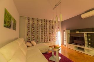Queen's gate - Zagreb - 7
