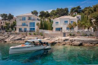 Luxury Seafront Villa White Sparkle Brac with Pool - 1