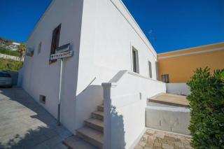 Marisole House With Sea View - 9