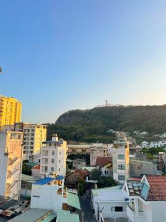 Sunny Hotel in Bai Sau Vung Tau - 1