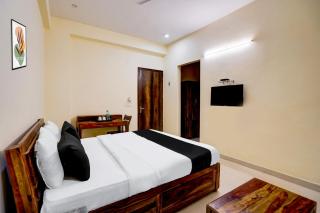 Hotel O Noida 86 retreat - 2