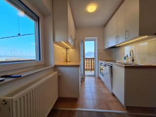 One-bedroom apartment with Stunning Views! - 8