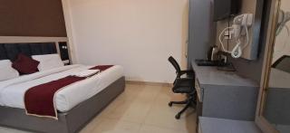 Hotel Akshita Ayodhya - 3