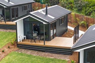 New Luxe Villa - Coastal Views - 30 min to Noosa - 9