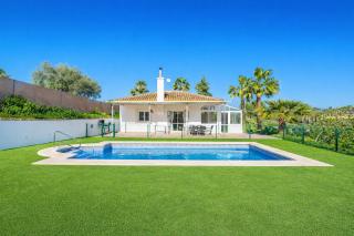 Cubo's Casa Guti - 0