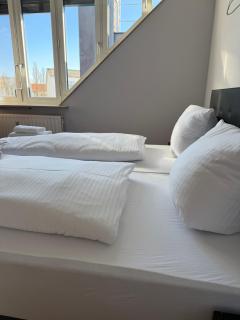 Flatista Homes - Herzog Heinrich - 6