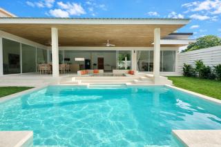 Modern Private Pool Villa - 3BR - 5 min to Beach - 0