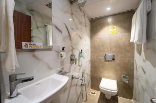 Glitz Rexton Inn - Near IIT Powai - 9
