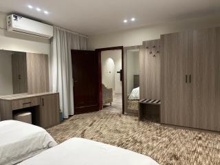 الملاذ الهادي - 4