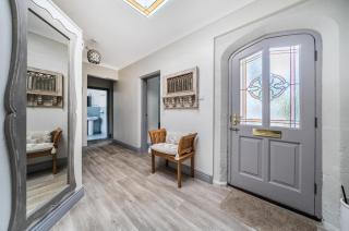 Gatelodge House, Annexe Sleeps 9, Exmouth - 9