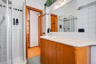 Gaia's Place! - Rome - 7